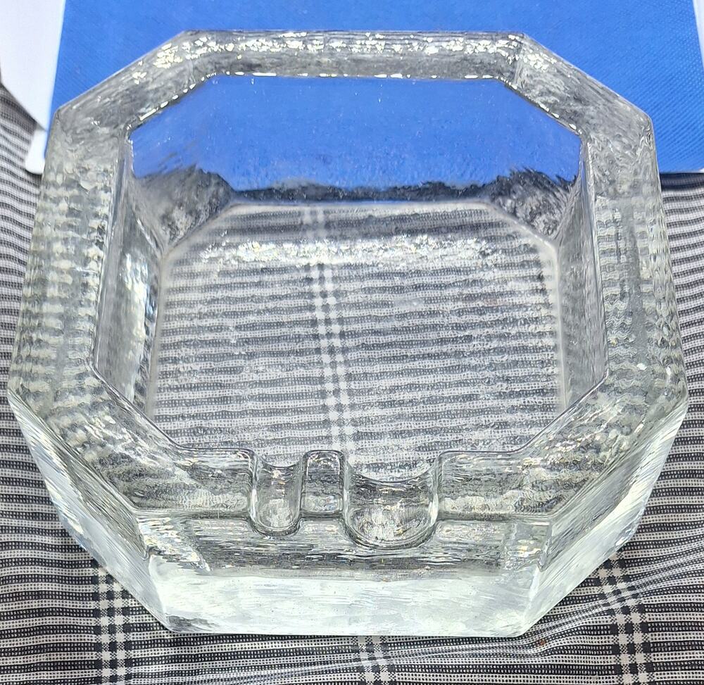 Mid-century modern- vintage ice textured glass- crystal clear ashtray- mint!
